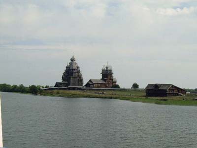 eiliand Kishi ,panorama vanaf boot  jpg